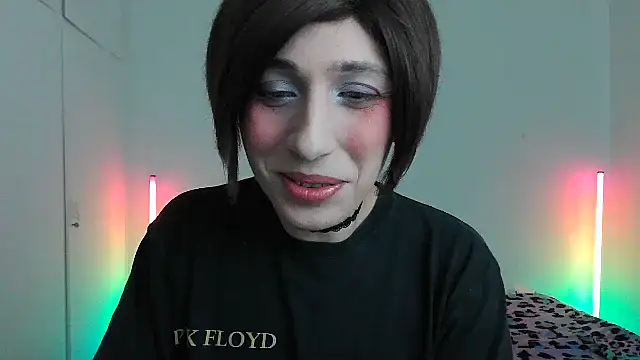 HoneyValentine online show from February 15, 11:23 pm