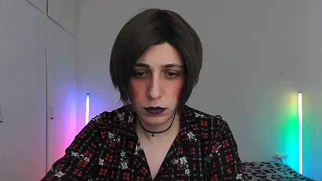 HoneyValentine online show from February 17, 6:47 pm