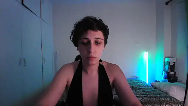 HoneyValentine online show from June 20, 6:44 pm