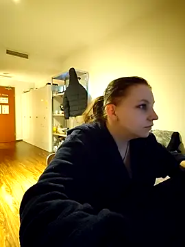 LissieDemons online show from February 2, 11:47 pm