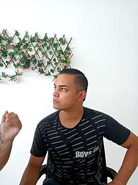 studentdeivy  online show from March 31, 6:19 pm