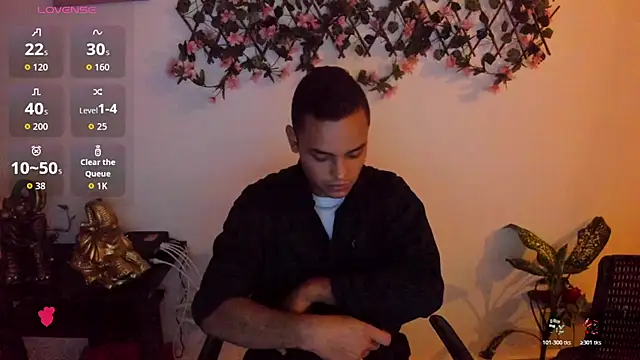 studentdeivy  online show from April 1, 11:35 pm