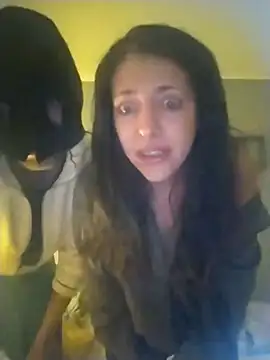 Snapshot of Ragerer1 chatting on February 16, 8:38 pm Ragerer1 online show from February 16, 8:38 pm