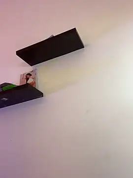 Iamcami  online show from March 24, 7:41 pm