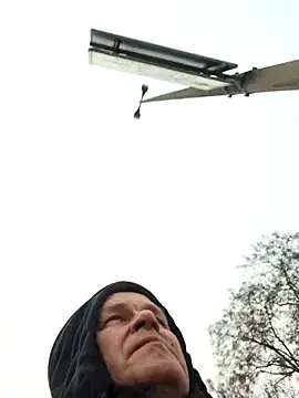 Snapshot of kanos71 chatting on February 3, 3:28 pm kanos71 online show from February 3, 3:28 pm