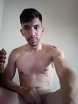 Snapshot of maximo-93 chatting on February 10, 9:41 pm maximo-93 online show from February 10, 9:41 pm