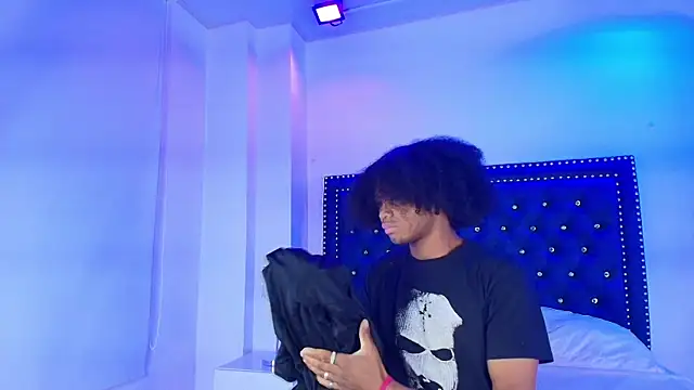 Cristal and luke online show from January 13, 3:23 am