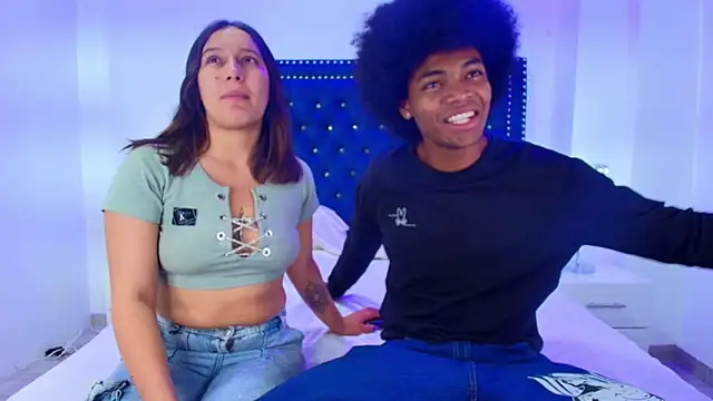 Cristal and luke online show from May 6, 3:35 am