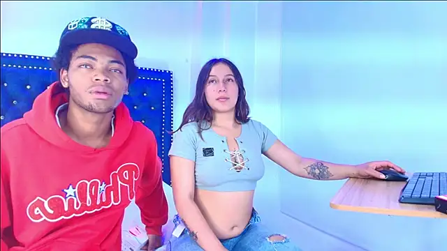 Cristal and luke online show from May 14, 3:24 am