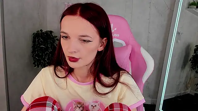 Snapshot of Alicia_Adammss chatting on January 14, 12:49 am Alicia Adammss online show from January 14, 12:49 am