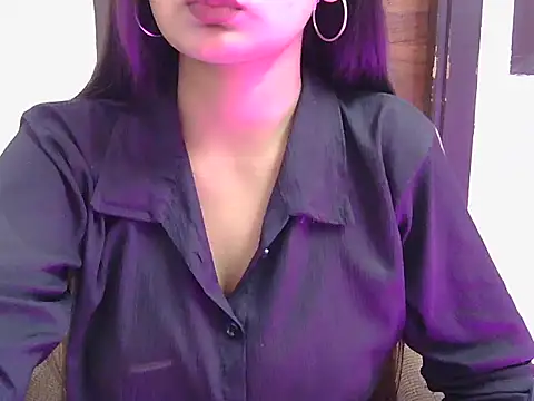 sweet riyaaa online show from March 24, 4:06 am