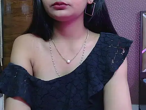 sweet riyaaa online show from May 10, 4:17 am