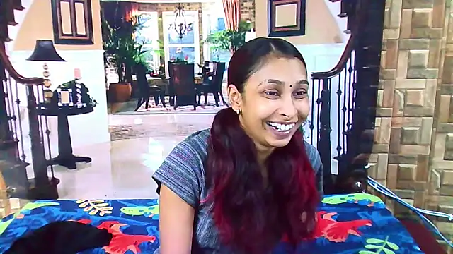 IndianSexyButt online show from May 15, 5:36 am