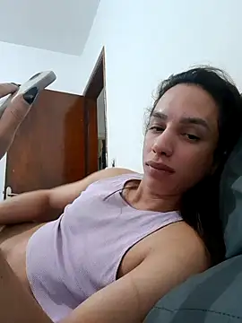 ofjuliaa online show from July 1, 7:43 am