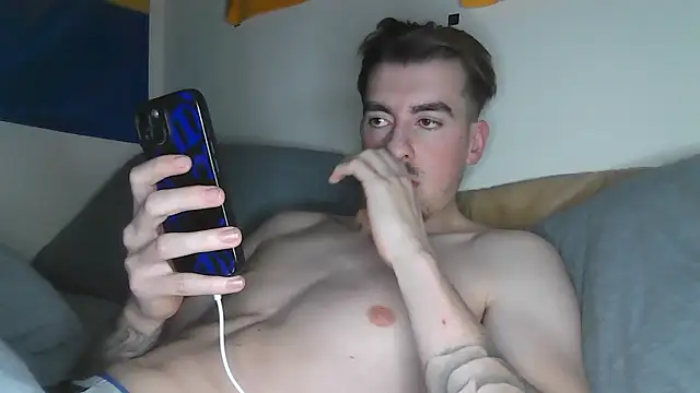 essexboy 2002 online show from January 11, 11:32 pm