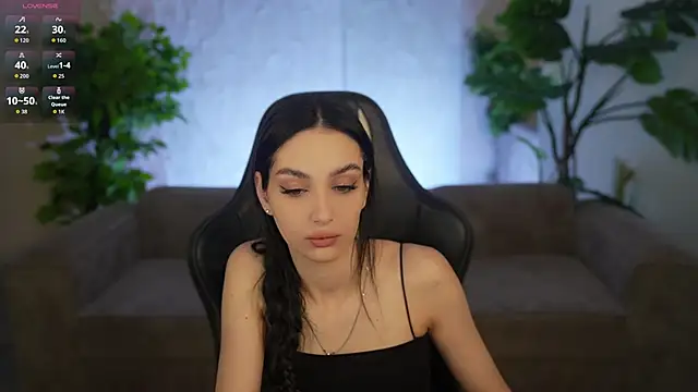 Mila Rose054 online show from May 13, 2:53 am