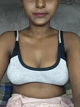 Royal-girl78 online show from July 4, 3:51 pm