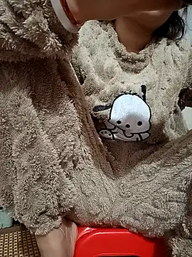 -Bunny-y online show from February 5, 1:43 am