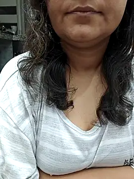 piryasharma005 online show from March 12, 1:28 pm