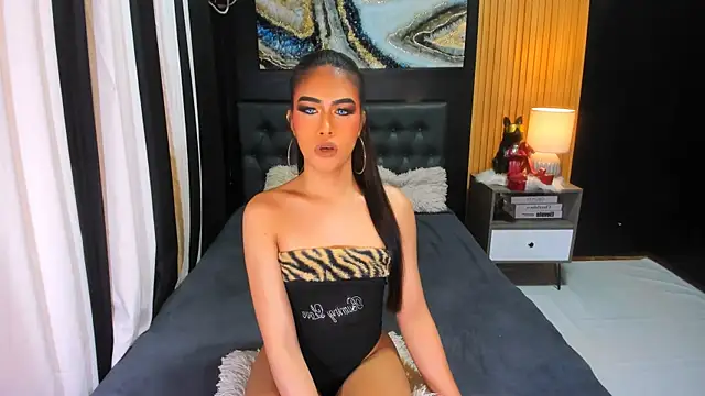Diana Victoria online show from May 12, 4:26 pm