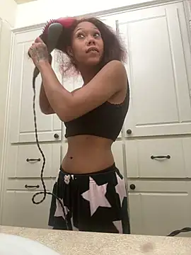 Tamiii420 online show from March 23, 5:06 pm