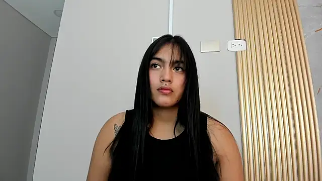 AlanaBlair  online show from March 24, 7:19 pm