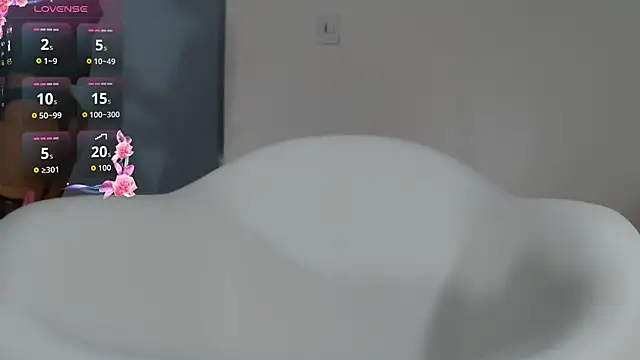 Little Leksa online show from February 18, 1:40 pm