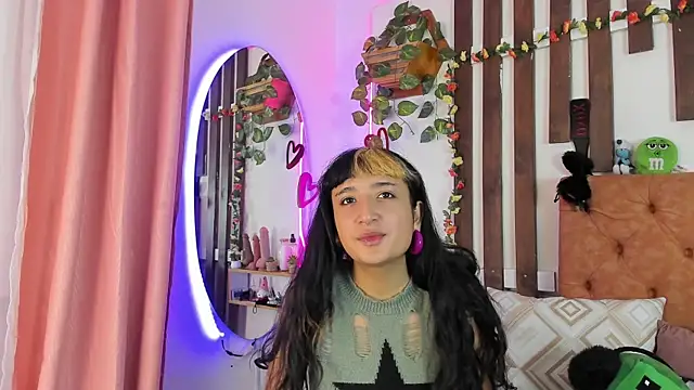 MeowMota  online show from May 5, 6:05 pm