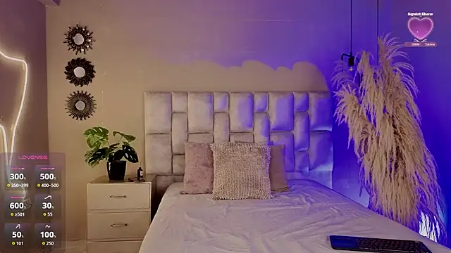  liiss online show from April 2, 11:19 am