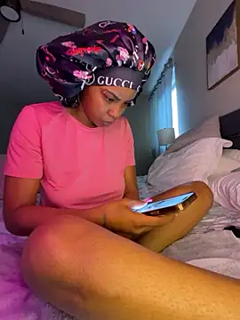 oshun6360 online show from March 12, 2:12 pm