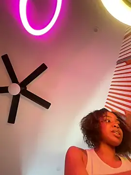oshun6360 online show from May 18, 8:36 pm