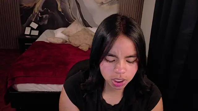 SofiaMante  online show from May 13, 11:11 pm