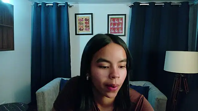 SofiaMante  online show from June 20, 10:56 pm