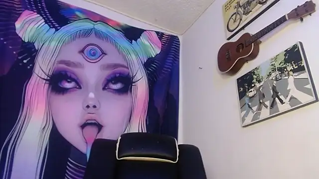 tenten    online show from February 4, 7:03 am