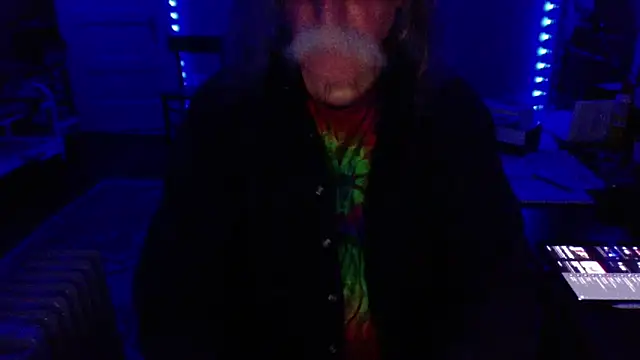 LickYourYoni online show from March 16, 4:40 am