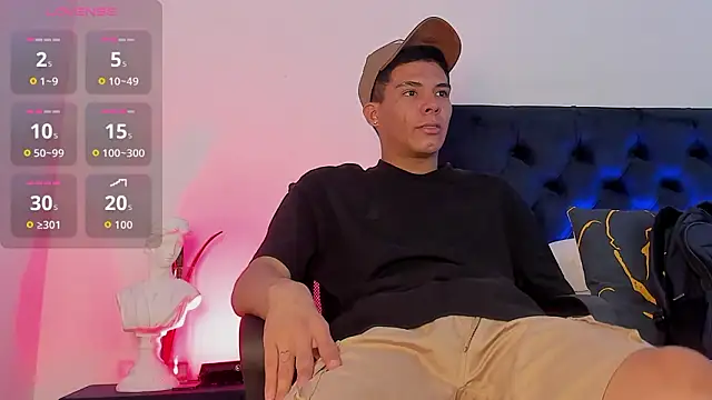 Marcus Moreno online show from February 17, 9:54 pm