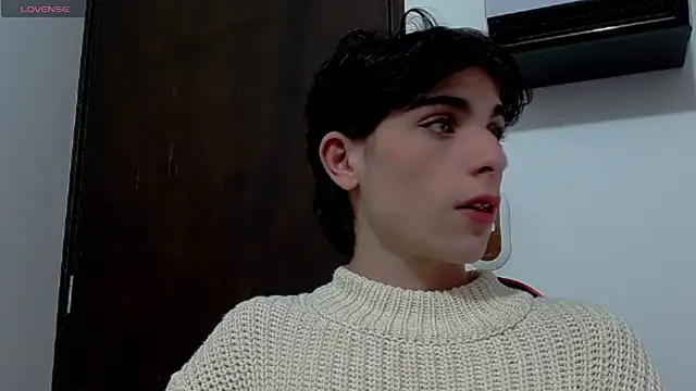 lilithot23 online show from January 12, 7:19 pm