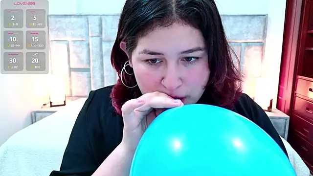 azul veraa online show from March 7, 12:13 pm