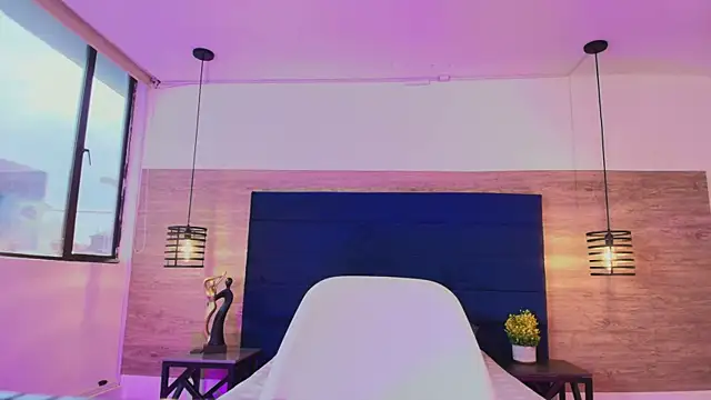 Snapshot of Ellie-Alves chatting on April 6, 3:13 pm Ellie-Alves online show from April 6, 3:13 pm