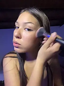Kitty20205 online show from May 23, 3:34 am