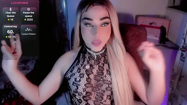 elisadollxr online show from February 11, 1:21 am