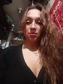 Alejandra N online show from May 20, 6:03 pm