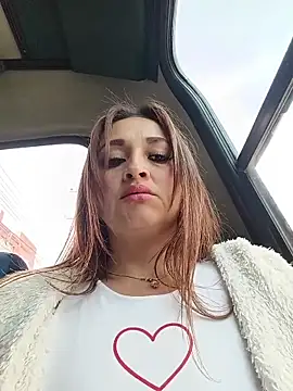 Alejandra N online show from May 21, 2:02 pm