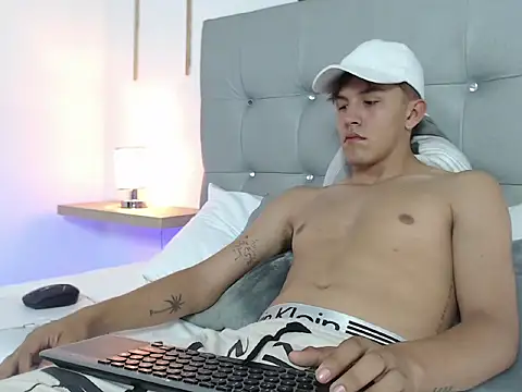 johnny blake  online show from February 11, 6:57 pm