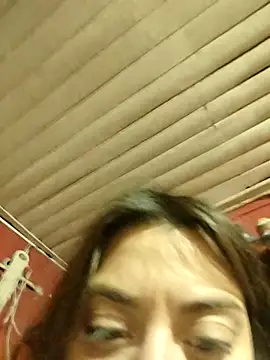 Snapshot of denise2028 chatting on May 8, 11:54 pm denise2028 online show from May 8, 11:54 pm