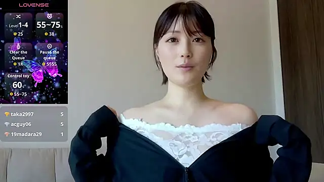 Snapshot of isshiki00 chatting on May 10, 2:06 am isshiki00 online show from May 10, 2:06 am
