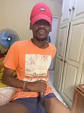 BigAndBeaut online show from February 24, 9:18 am