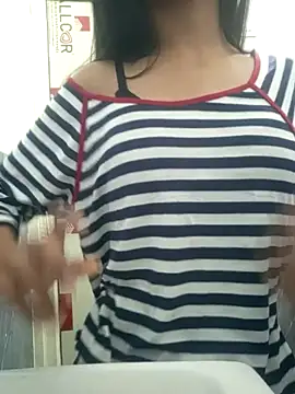 xoxoashi online show from March 25, 12:33 pm