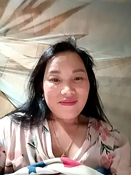 yu--yo online show from February 13, 2:24 pm