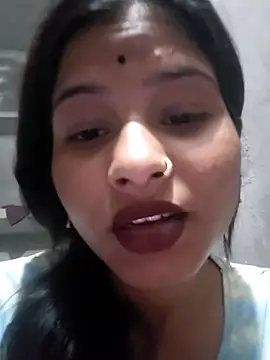 Nirasha cute online show from February 8, 6:22 pm